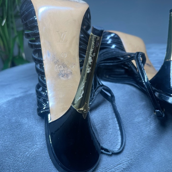Louis Vitton Black Leather Strappy Slingback heels size 40 - Picture 3 of 6